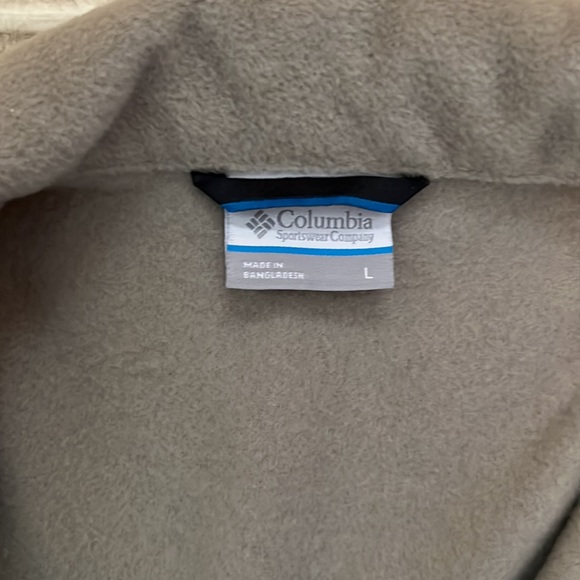 Men’s Tan Columbia Jacket - Picture 3 of 7